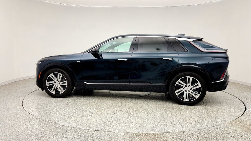 Used 2024 Cadillac Lyriq Tech w/ Driver Assist Package RWD image 8