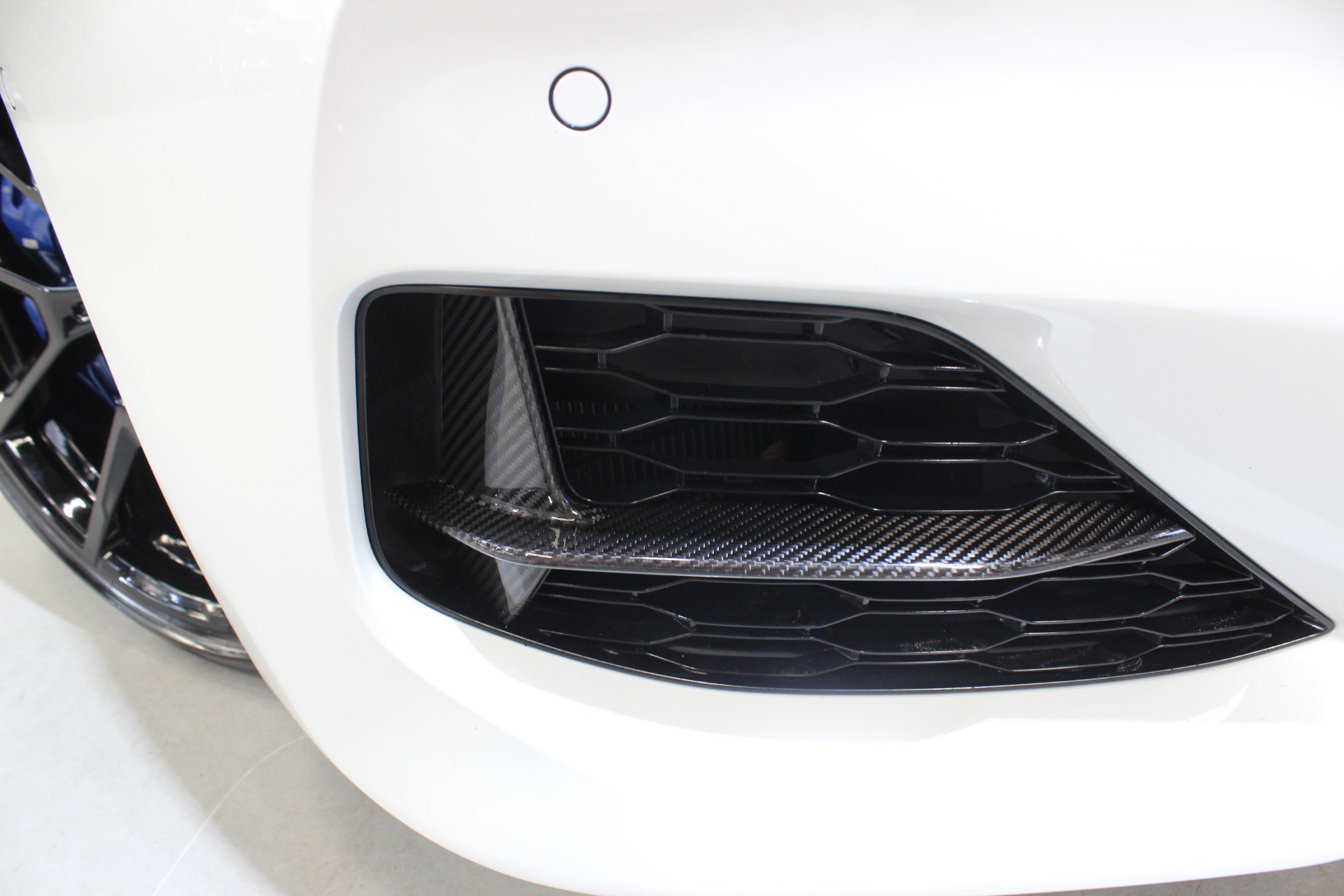 Used 2022 BMW M850i xDrive Convertible w/ M Carbon Exterior Package AWD/4WD image 10