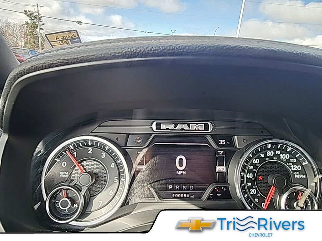 Used 2021 RAM 1500 Laramie w/ Sport Appearance Package AWD/4WD image 26