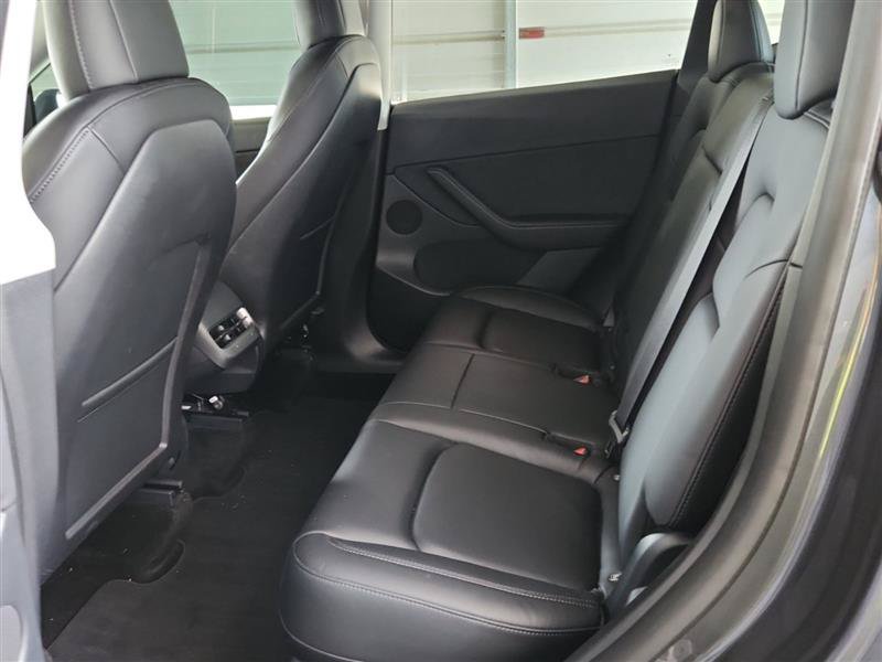 Used 2023 Tesla Model Y Long Range AWD/4WD image 6