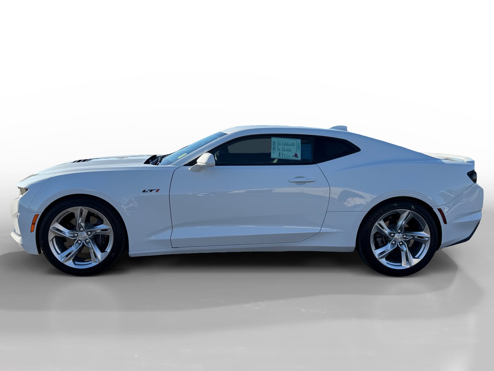 Used 2022 Chevrolet Camaro LT w/ RS Package image 2