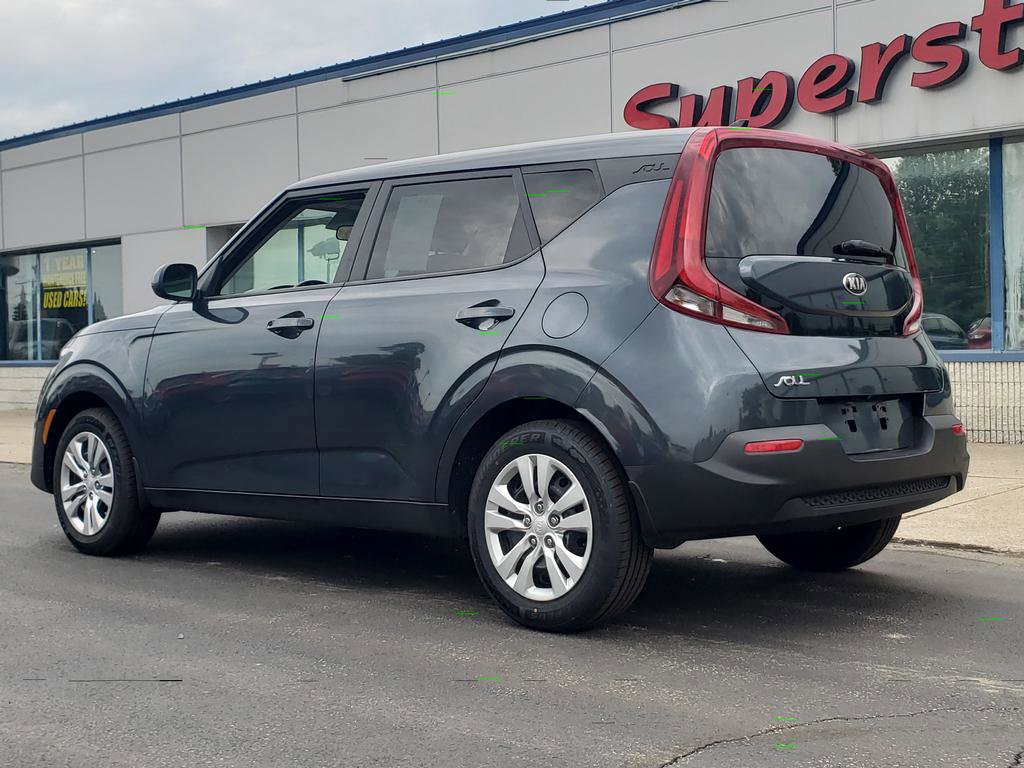 Used 2020 Kia Soul LX image 7