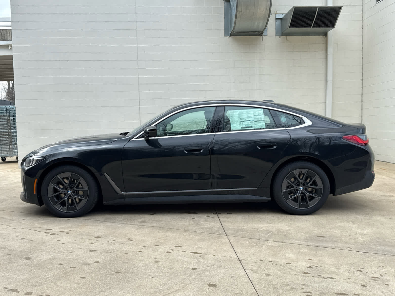 New 2026 BMW i4 xDrive40i w/ Driving Assistance Package image 4