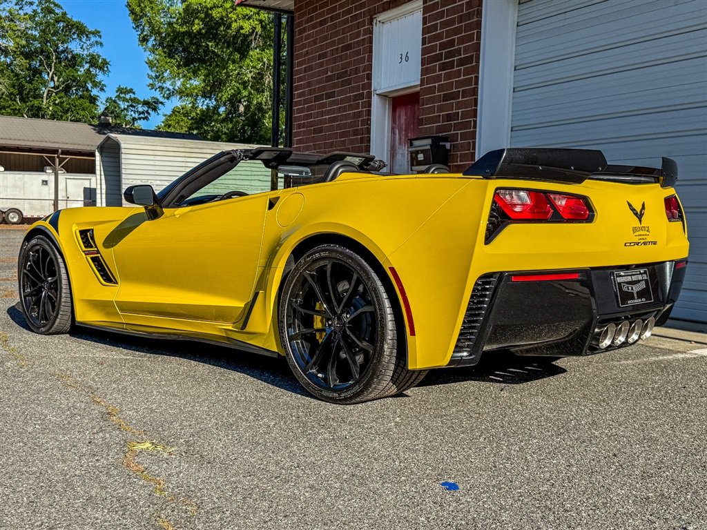 Used 2019 Chevrolet Corvette Grand Sport RWD image 22