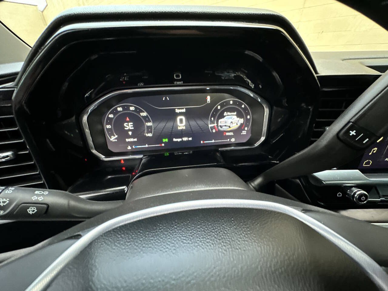 Used 2026 GMC Sierra 1500 SLT AWD/4WD image 17