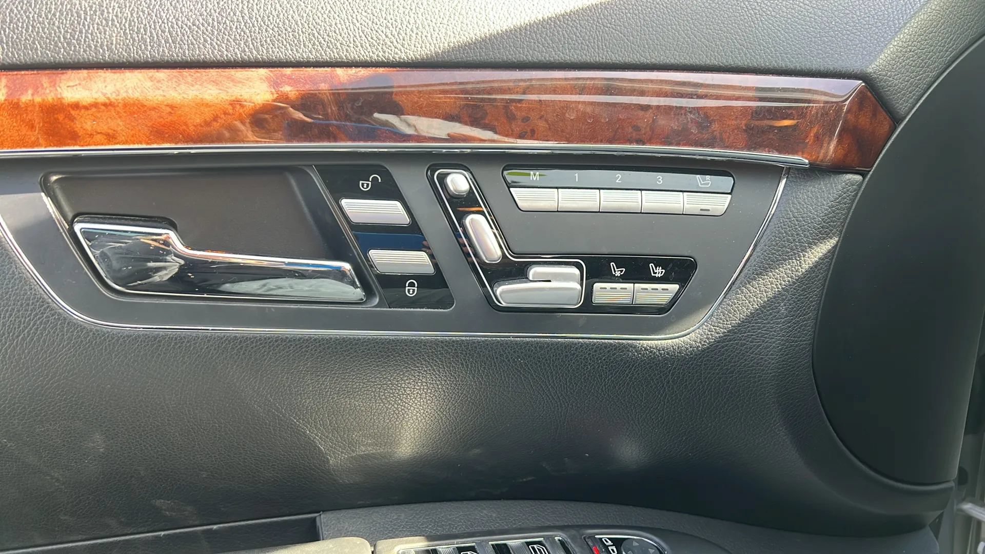Used 2008 Mercedes-Benz S 63 AMG image 30