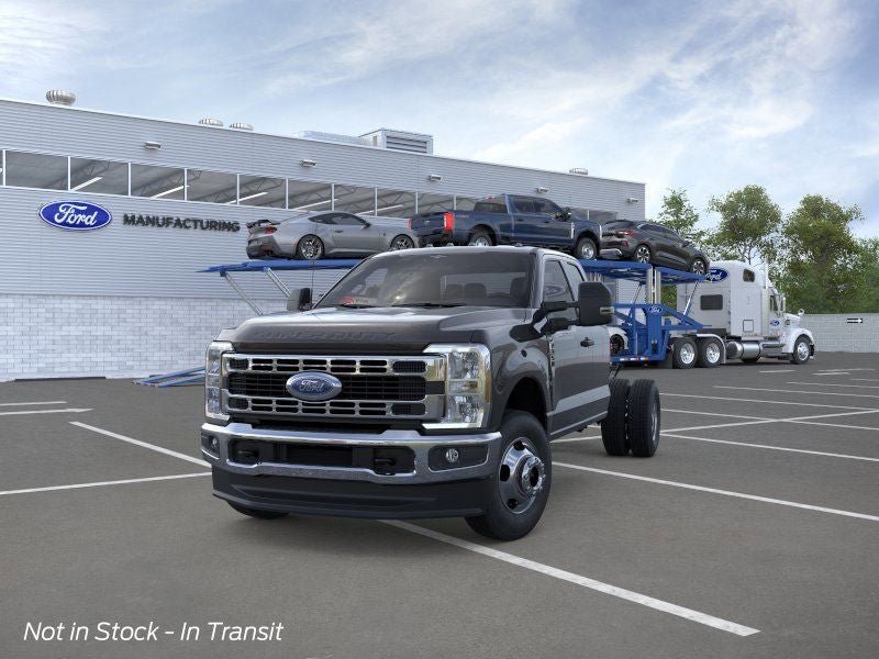 New 2026 Ford F350 XLT AWD/4WD image 3