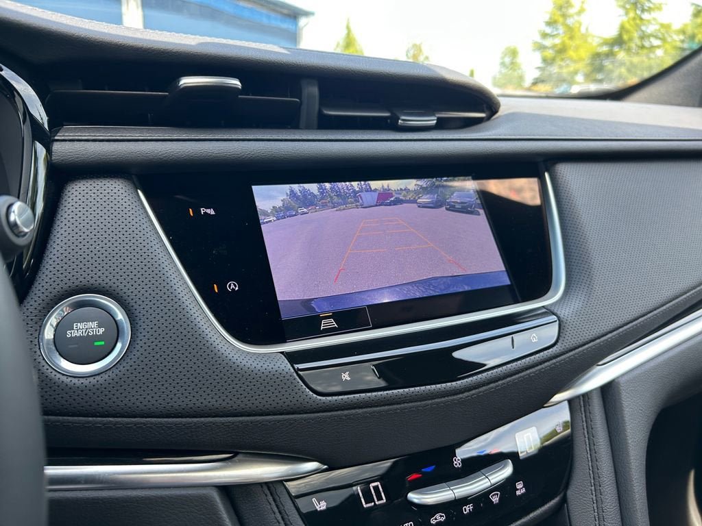 Certified 2025 Cadillac XT5 Premium Luxury AWD/4WD image 18