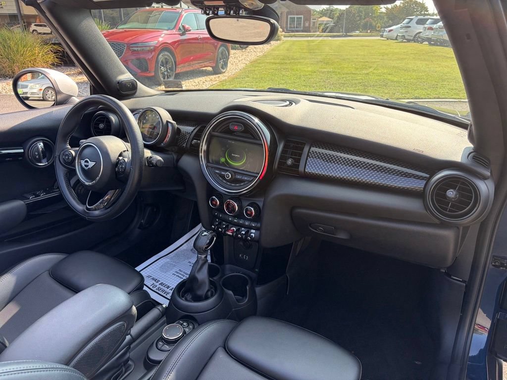 Used 2018 MINI Cooper S FWD image 16