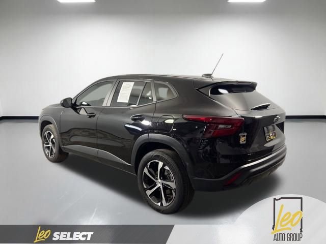 Used 2024 Chevrolet Trax RS image 5