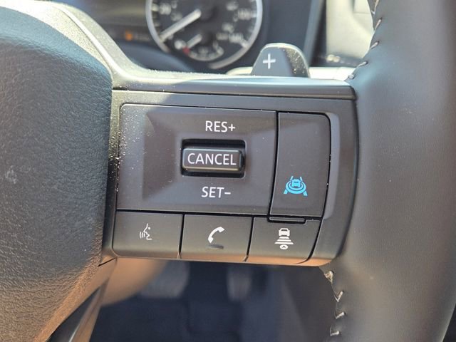 Used 2026 Nissan Rogue SV FWD image 25