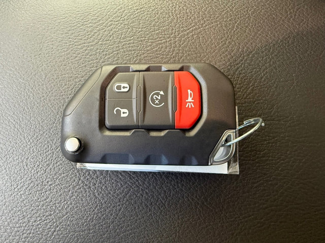 New 2026 Jeep Wrangler Unlimited Sport image 31