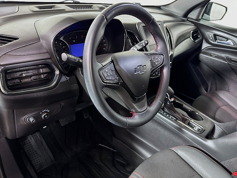 Used 2023 Chevrolet Equinox RS w/ LPO, Floor Liner Package AWD/4WD image 9