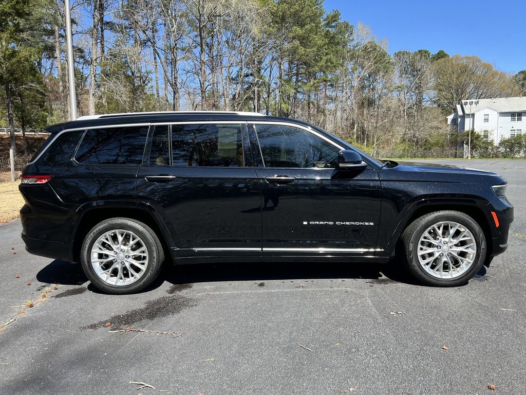 Used 2021 Jeep Grand Cherokee L Summit w/ Advanced Protech Group IV image 2