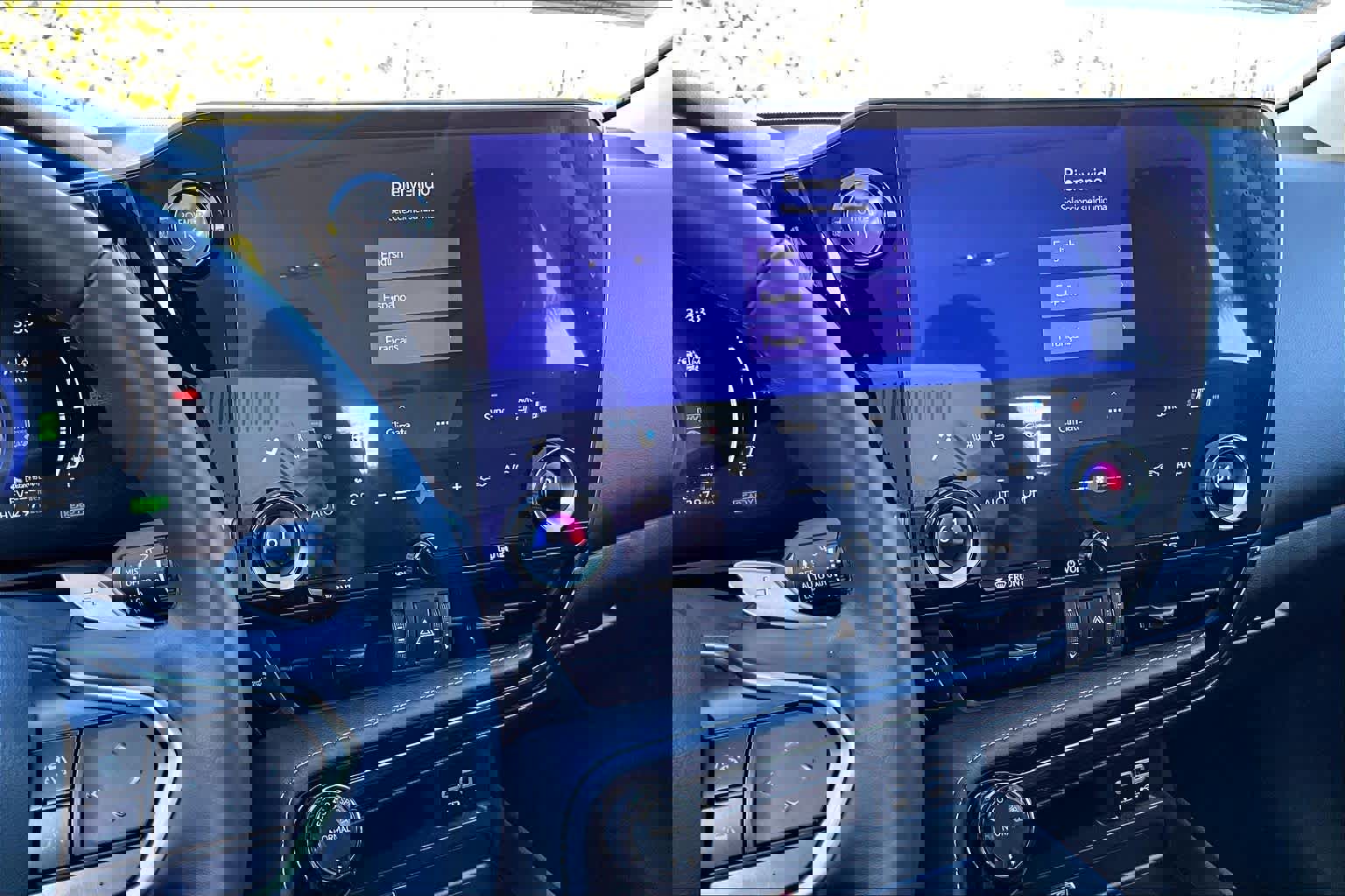 Used 2024 Lexus NX 450h+ AWD w/ Vision Package image 6