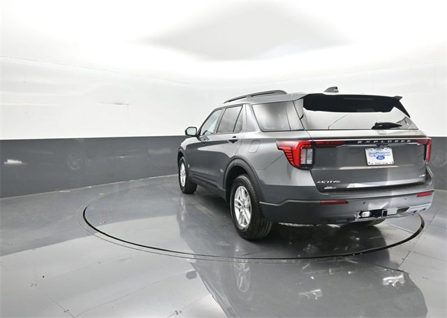 New 2026 Ford Explorer Active image 5