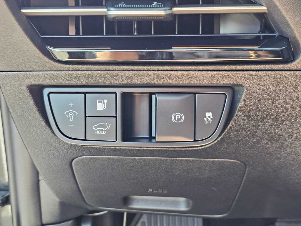 Certified 2024 Kia EV6 Wind w/ Wind Technology Package AWD/4WD image 33