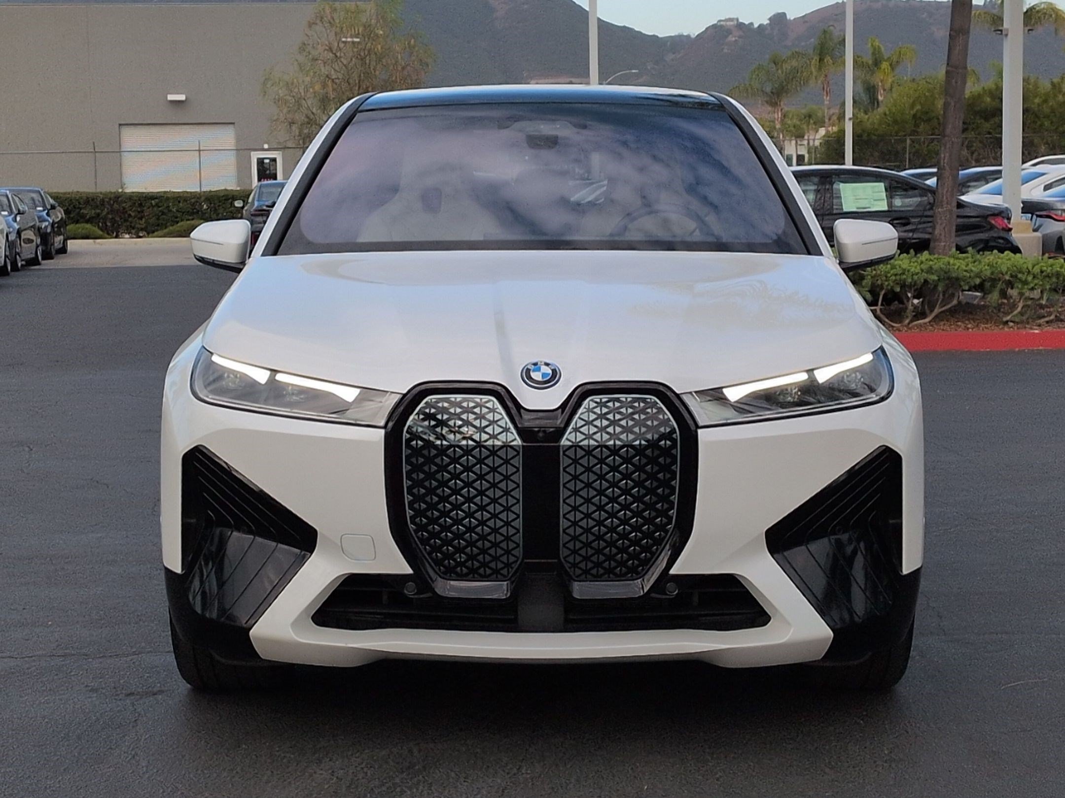 Certified 2025 BMW iX xDrive50 w/ Premium Package AWD/4WD image 3