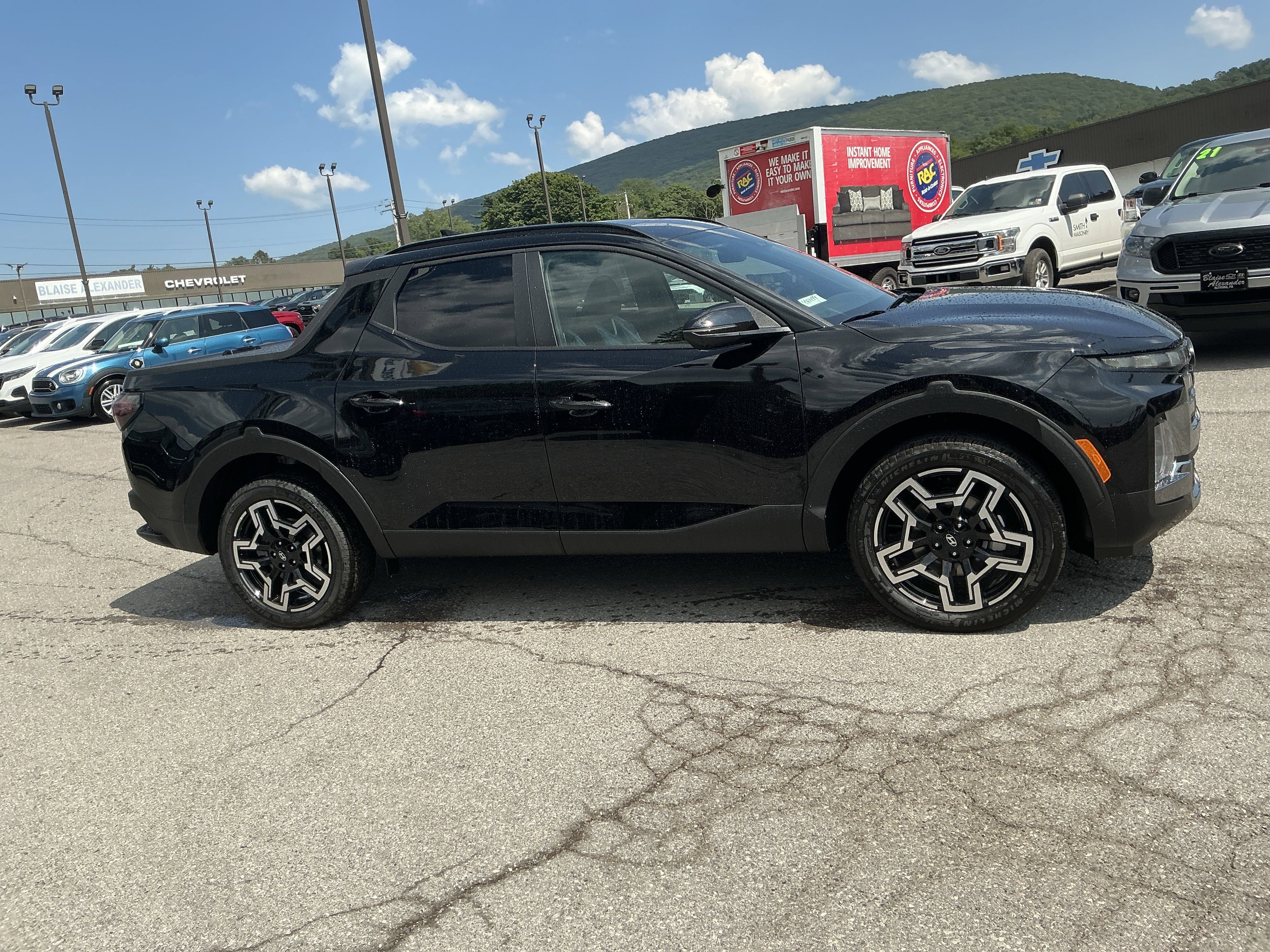 New 2025 Hyundai Santa Cruz Limited video 2