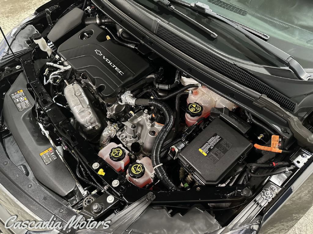 Used 2017 Chevrolet Volt LT w/ Comfort Package FWD image 33