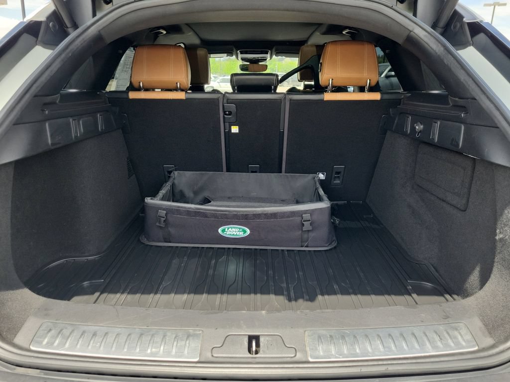 Used 2019 Land Rover Range Rover Velar R-Dynamic SE AWD/4WD image 19