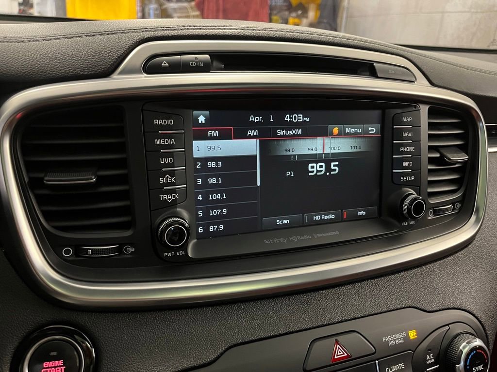 Used 2018 Kia Sorento SX image 20