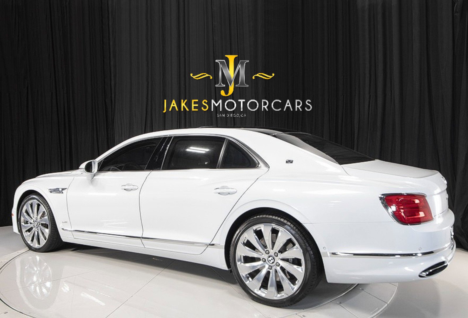 Used 2020 Bentley Flying Spur W12 w/ First Edition Specification image 6