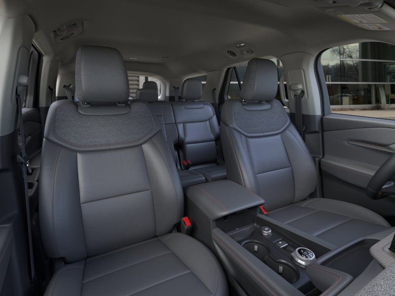 New 2026 Ford Explorer Active w/ Active Comfort Package image 10