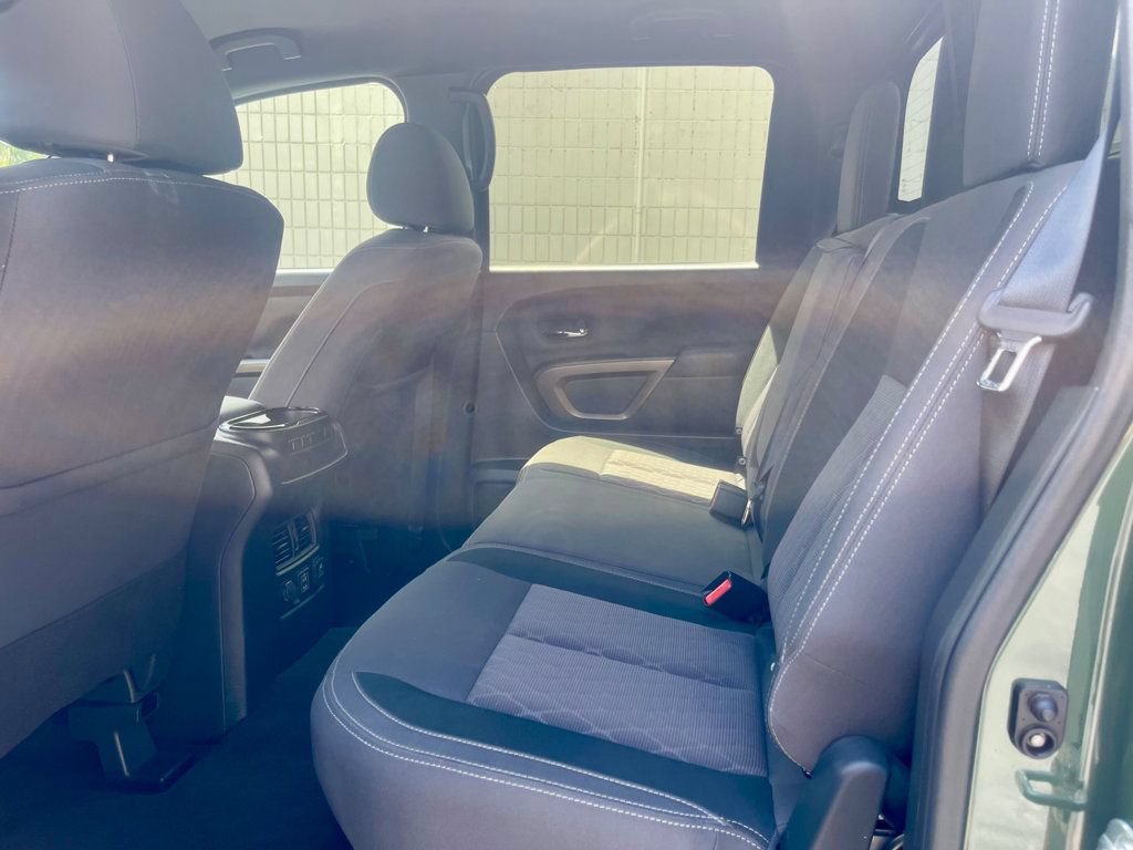 Used 2024 Nissan Titan SV w/ SV Bronze Edition Package AWD/4WD image 11