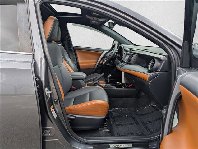 Used 2018 Toyota RAV4 SE w/ Power Extra Value Package image 19