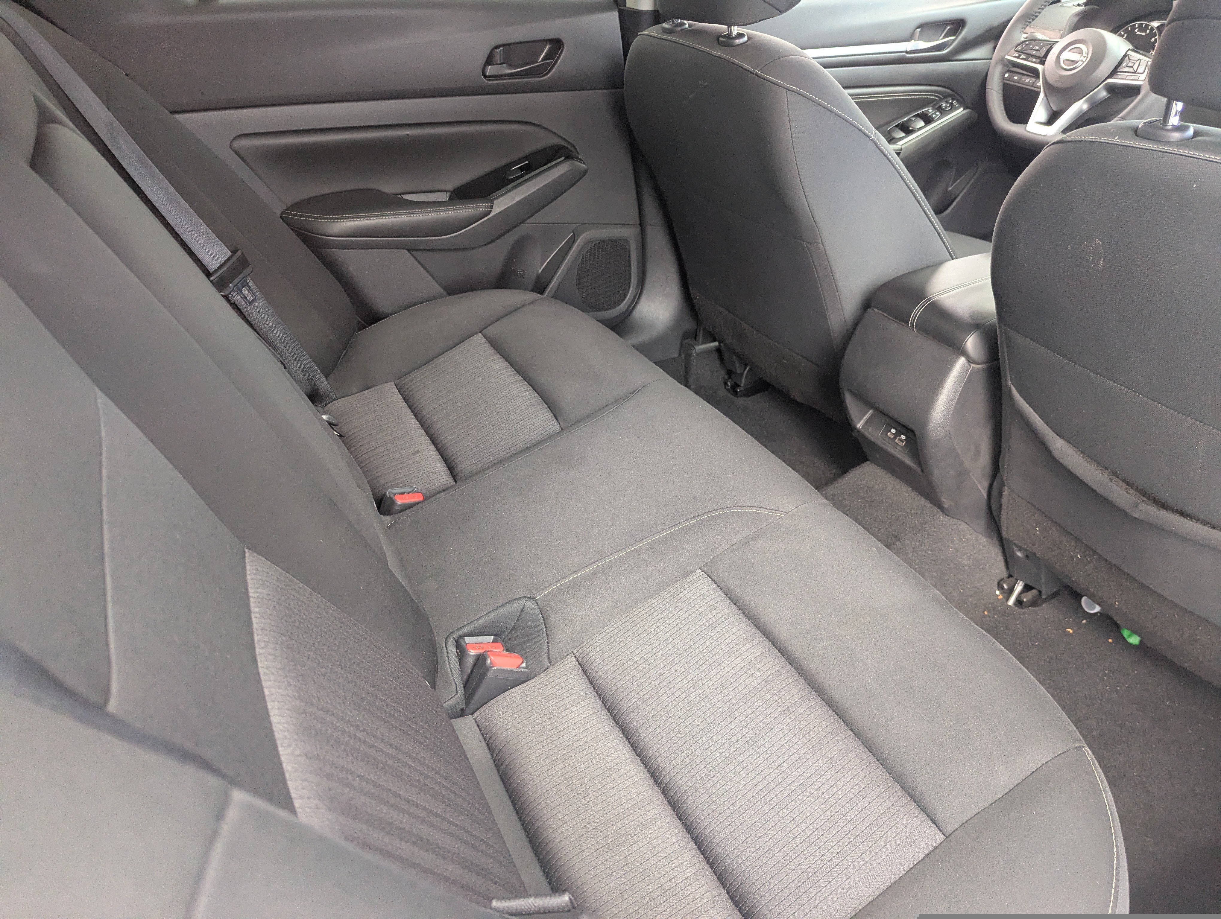 Used 2023 Nissan Altima 2.5 SV w/ SV Premium Package FWD image 13