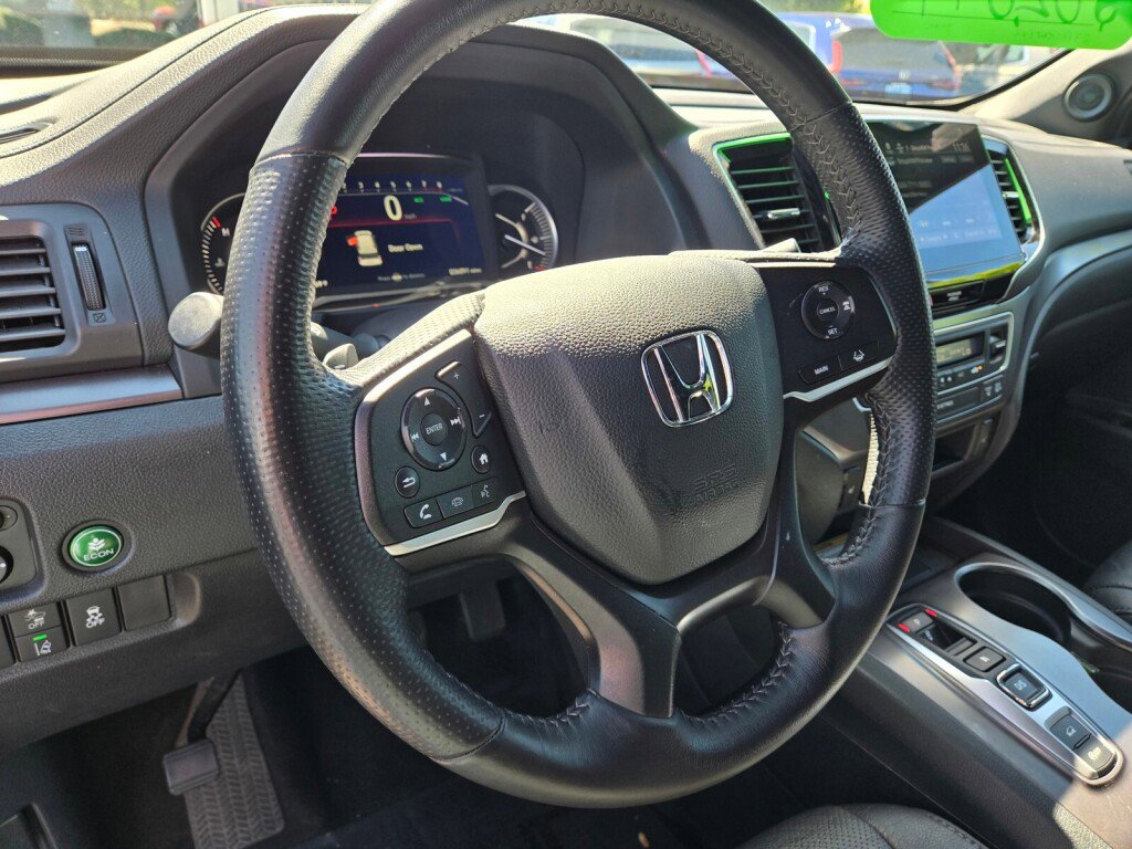 Certified 2023 Honda Passport EX-L image 18