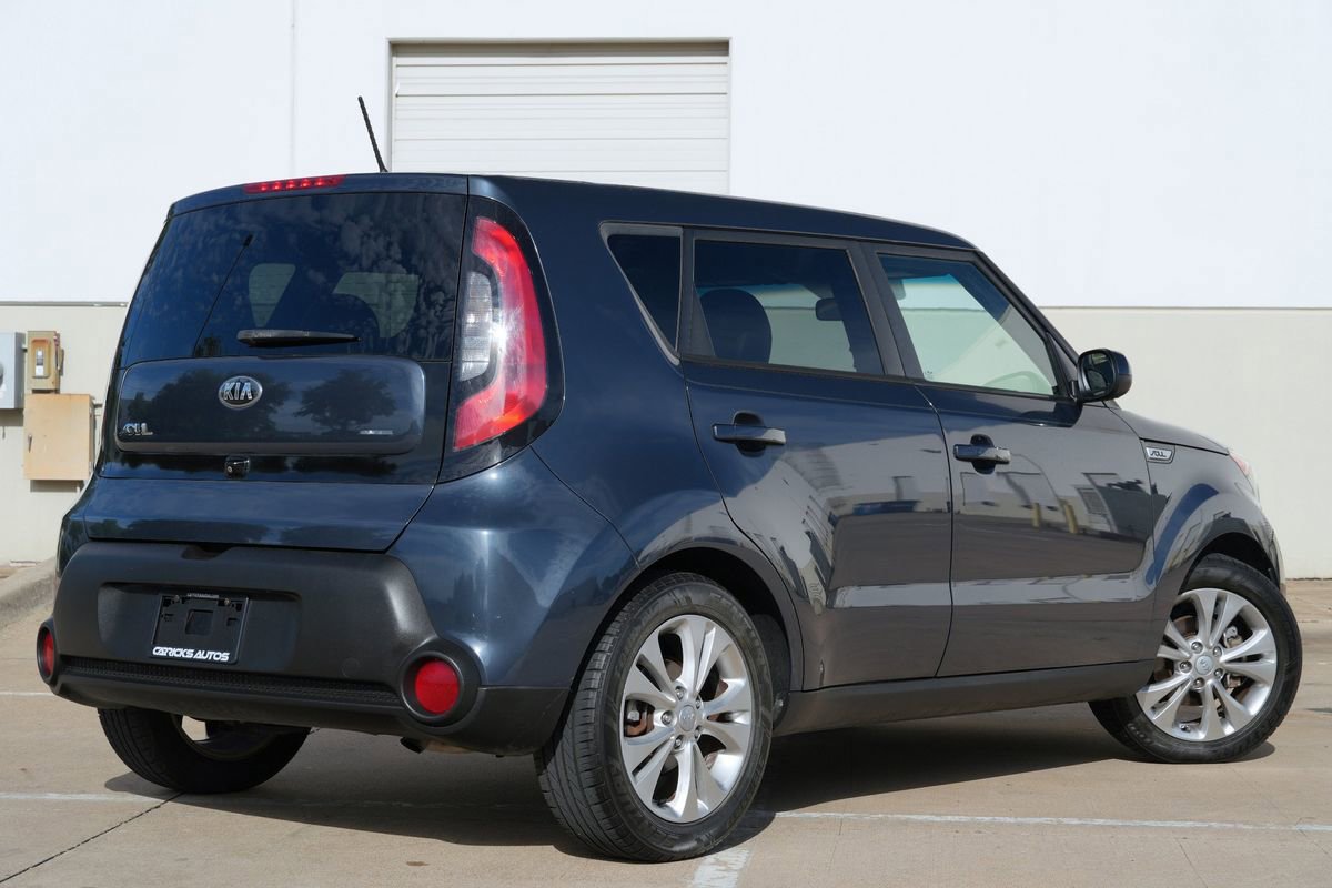 Used 2015 Kia Soul + w/ Primo Package FWD image 3