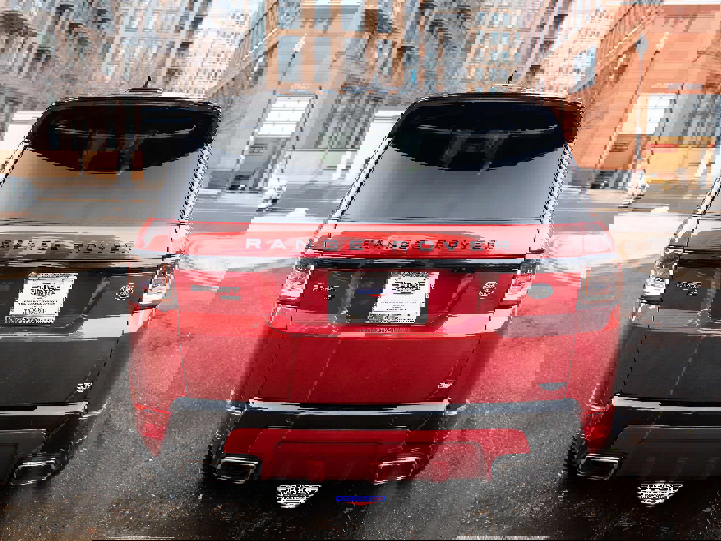 Used 2021 Land Rover Range Rover Sport HST image 5