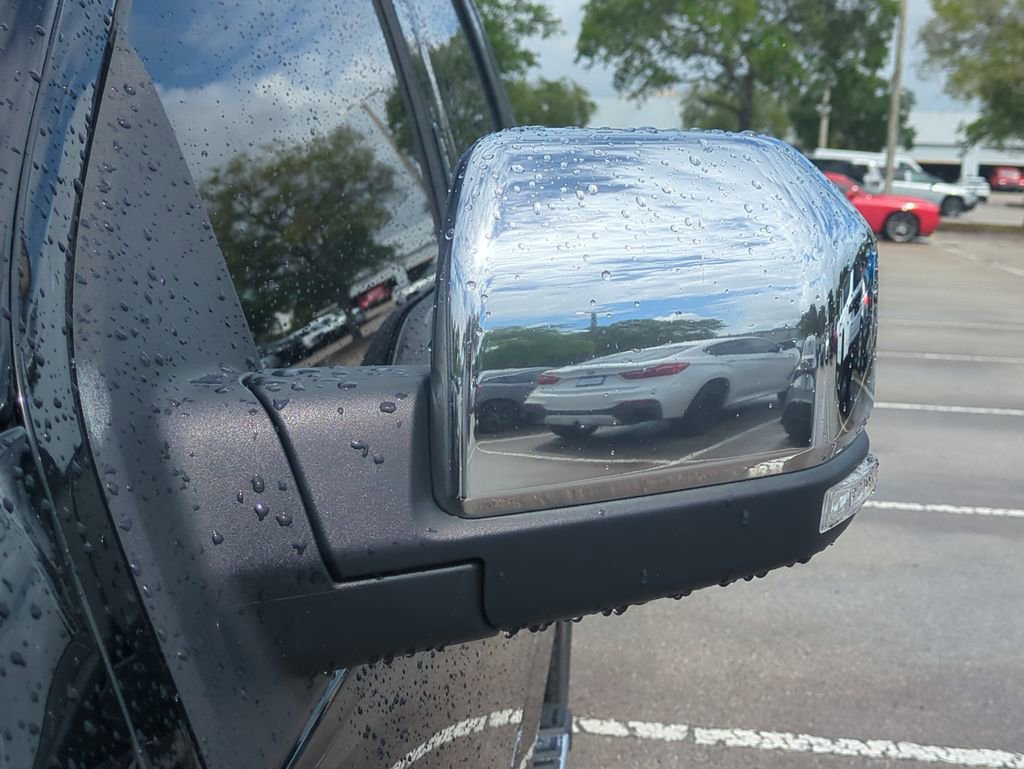 Used 2018 Ford F150 Lariat w/ Equipment Group 502A Luxury image 13