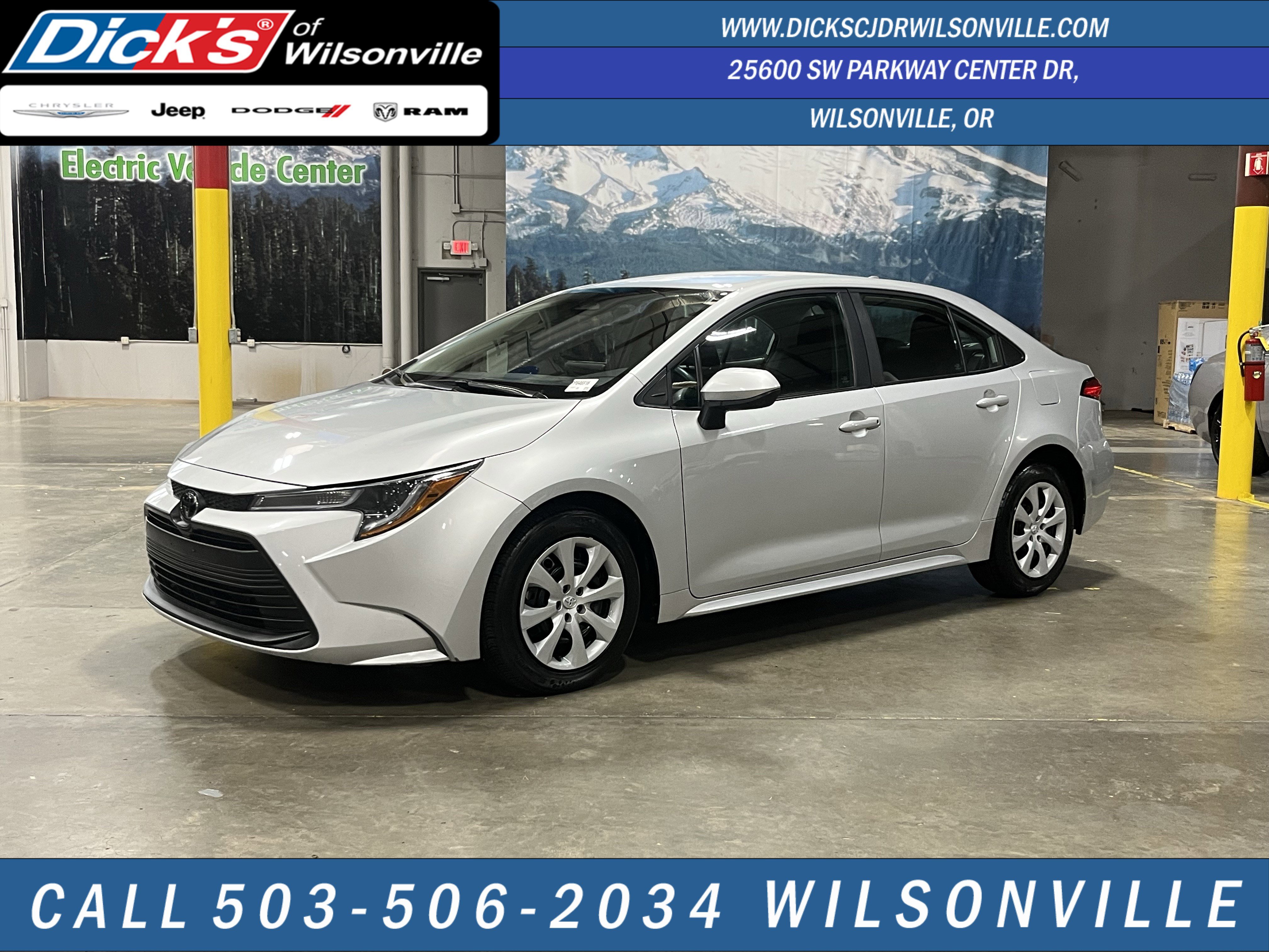 Used 2023 Toyota Corolla LE