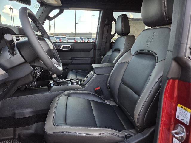 New 2026 Ford Bronco Outer Banks AWD/4WD image 11