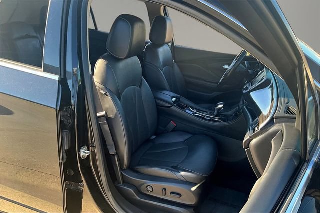 Used 2017 Buick Envision Essence FWD image 27