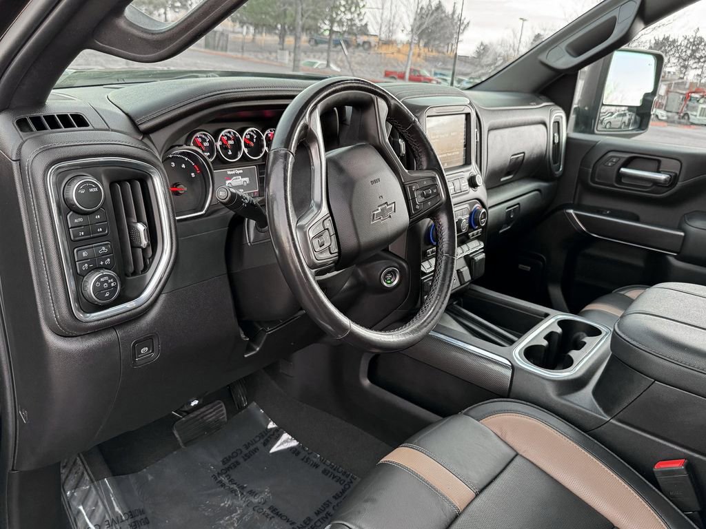 Used 2023 Chevrolet Silverado 2500 LTZ w/ Carhartt Edition image 15