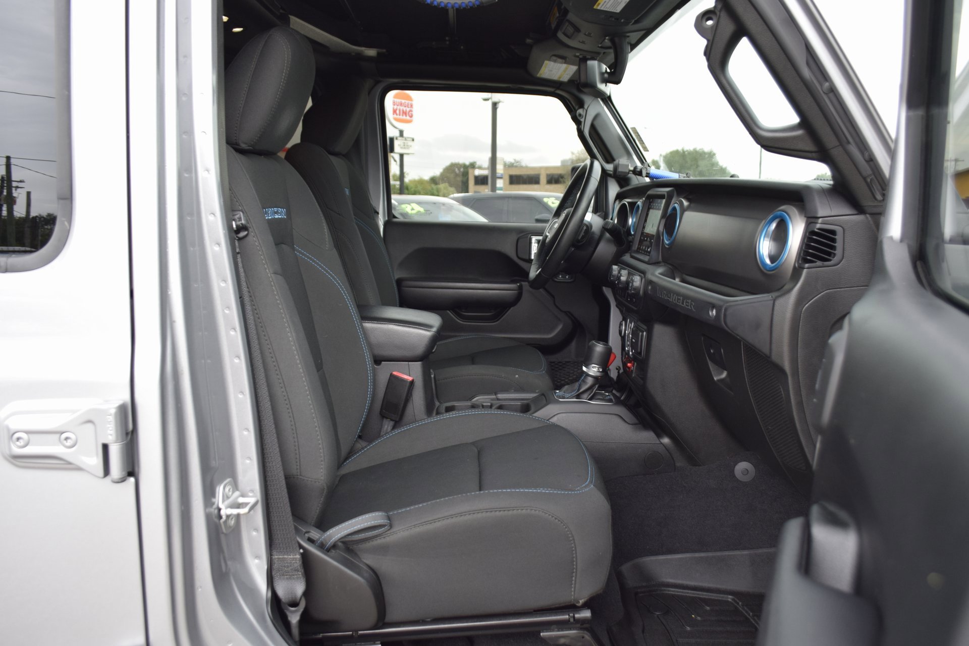 Used 2021 Jeep Wrangler Unlimited Rubicon 4xe image 23