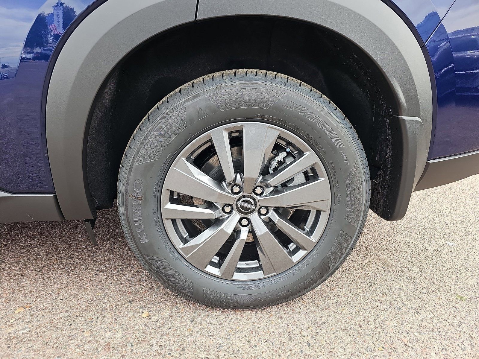 New 2026 Nissan Pathfinder SV FWD image 12