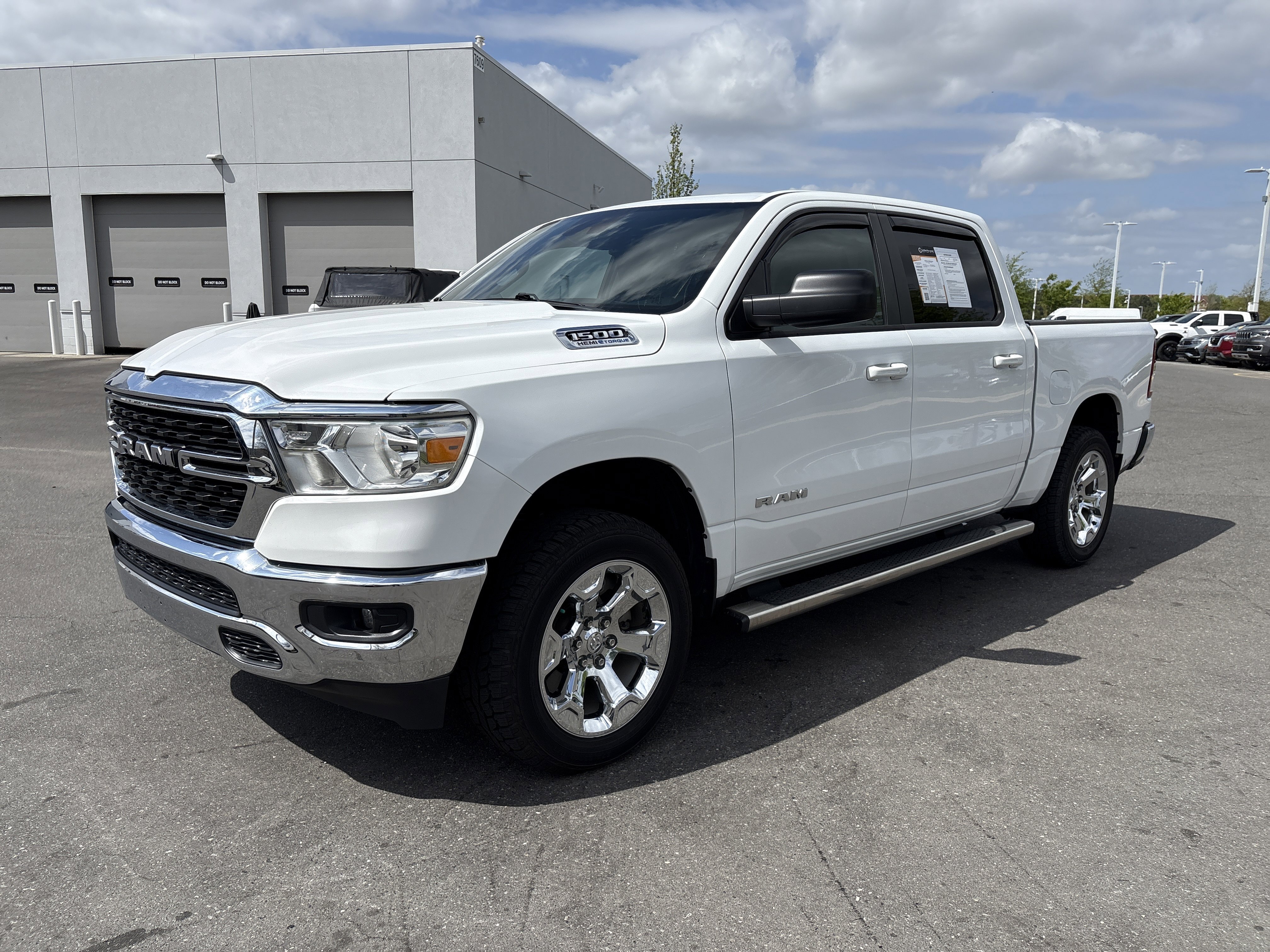 Used 2022 RAM 1500 Big Horn w/ Level 1 Safety Group AWD/4WD image 5