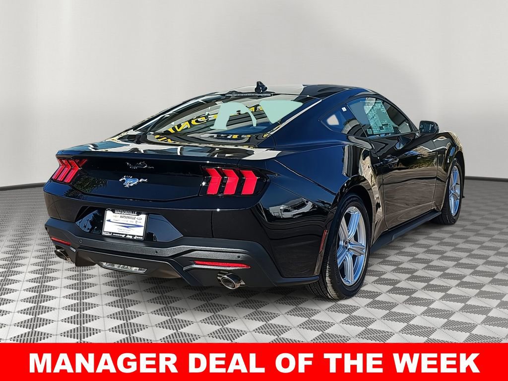 New 2026 Ford Mustang Coupe video 3