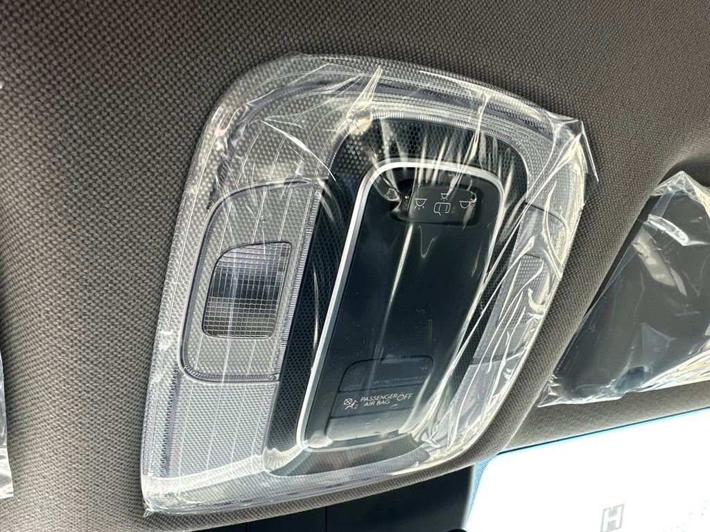 New 2026 Hyundai Elantra Sport image 32