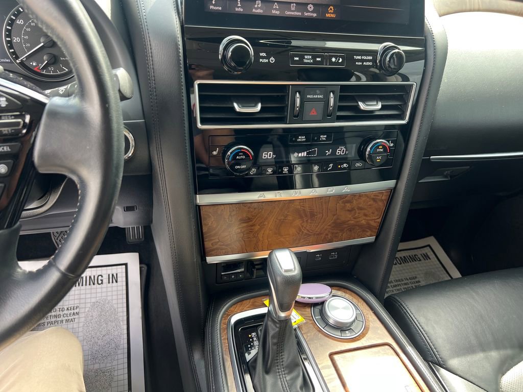 Used 2021 Nissan Armada SL w/ Captain's Chairs Package image 18