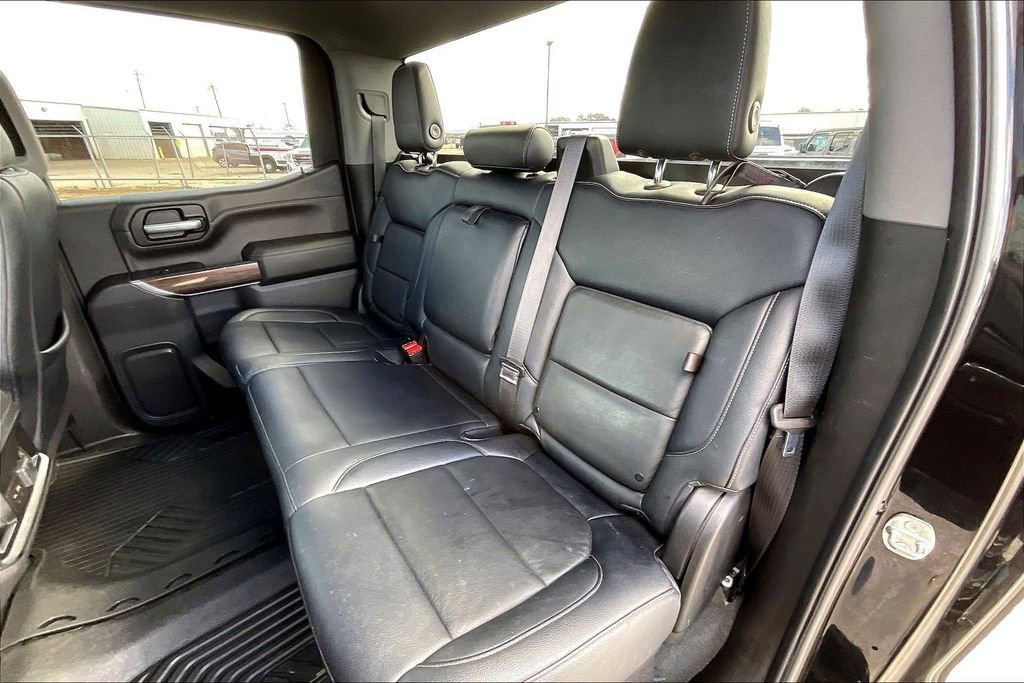 Used 2021 Chevrolet Silverado 1500 LT Trail Boss image 19