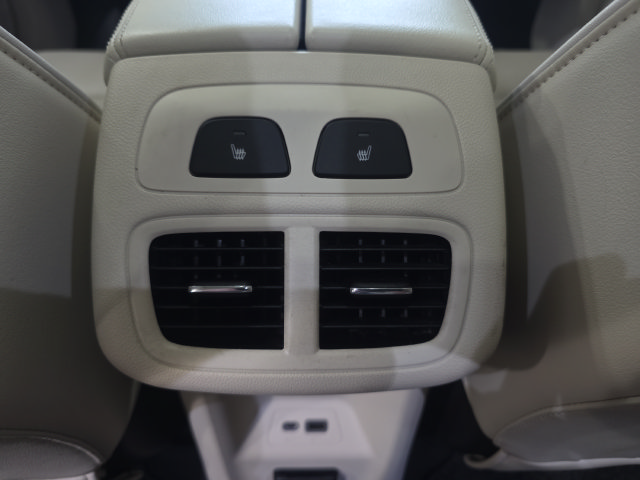 Used 2023 Buick Envision Avenir AWD/4WD image 28