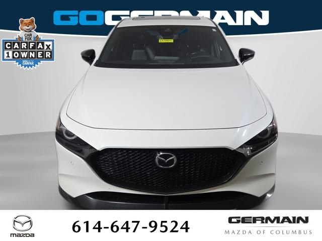 Used 2023 MAZDA MAZDA3 Hatchback w/Premium Plus Pkg image 3