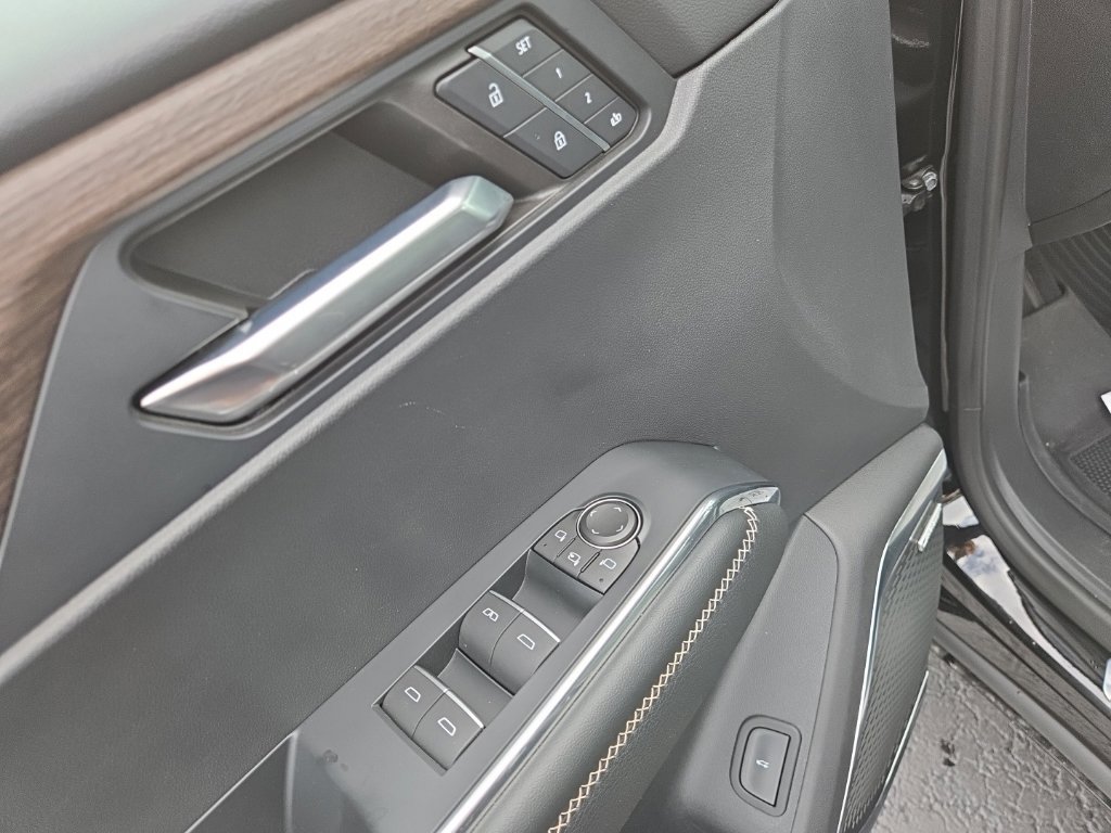 Used 2024 GMC Acadia Denali w/ LPO, Floor Liner Package AWD/4WD image 18