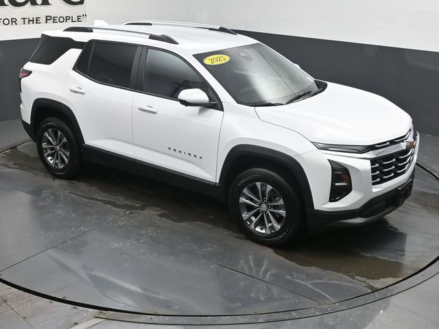 Used 2025 Chevrolet Equinox LT w/ Convenience Package II image 48